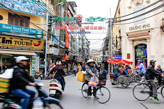 Busy-Street-Hanoi-Vietnam-Wanderlusters.jpg